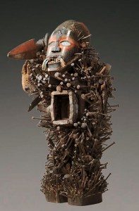 congo_statue-nkisi-nkondi_62cm_av1892_branly