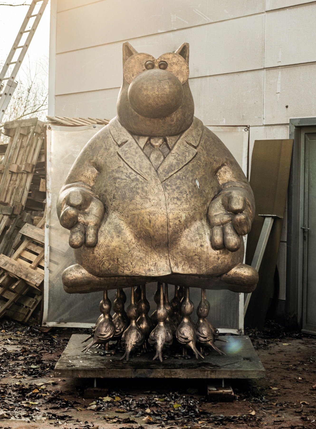 Dans l’art du paradoxe, le Chat de Geluck est maître pour réussir son